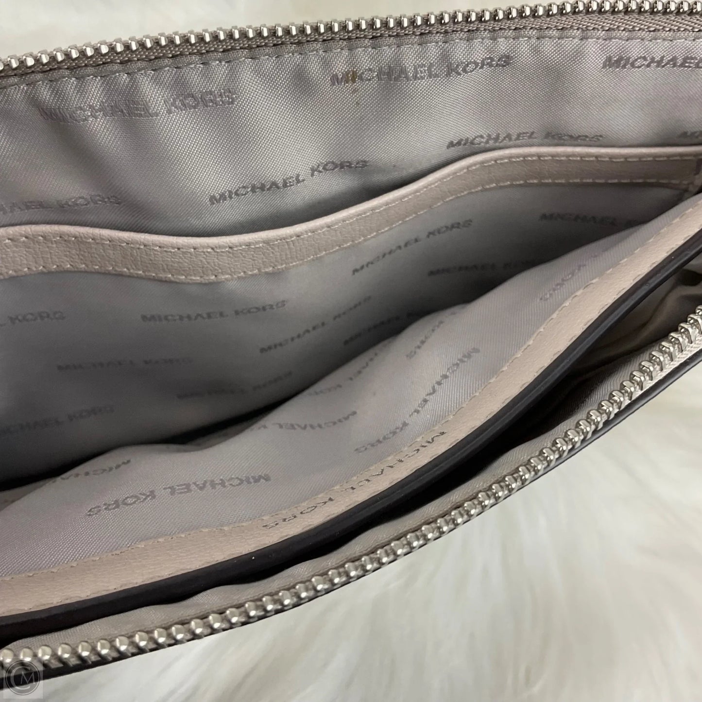 Wristlet Designer By Michael Kors, Size: Medium