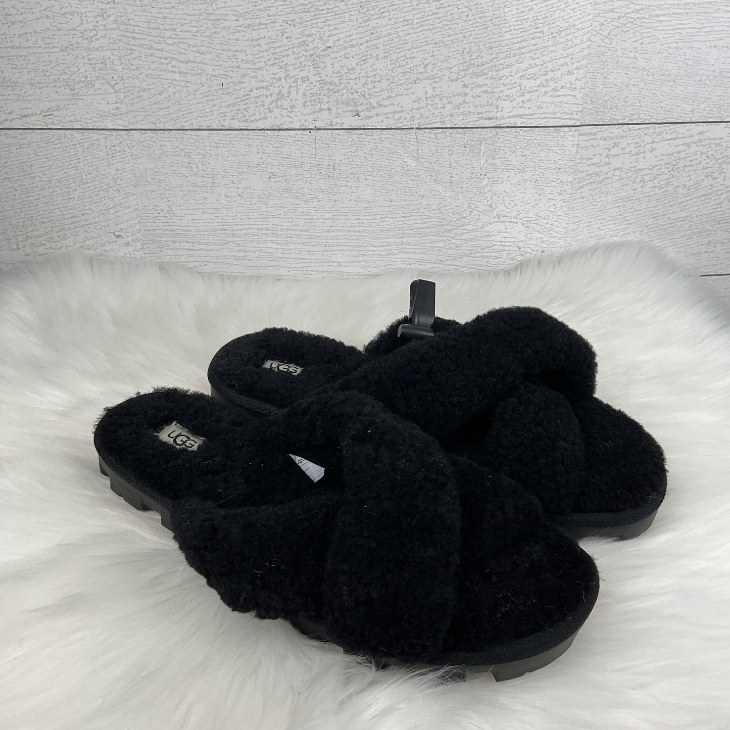 Slippers Designer By Ugg