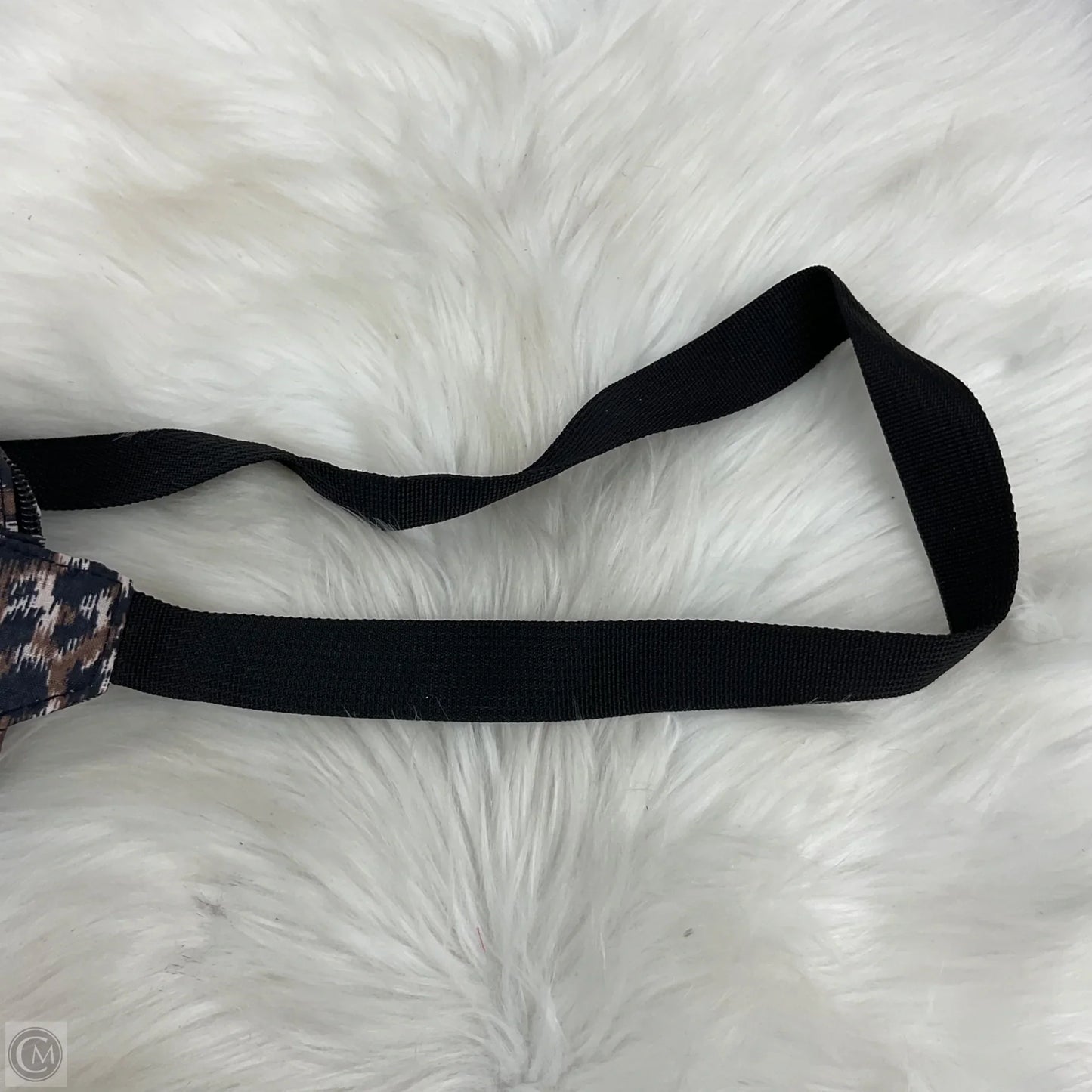 Belt Bag By Old Navy, Size: Medium