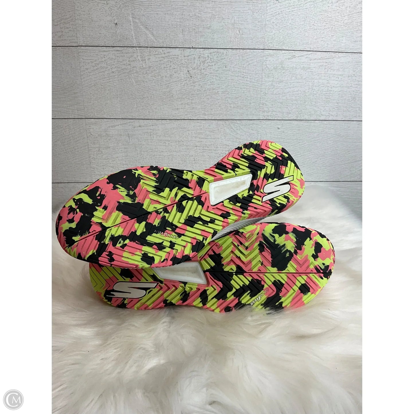 Shoes Athletic By Skechers In Pink & White, Size: 8