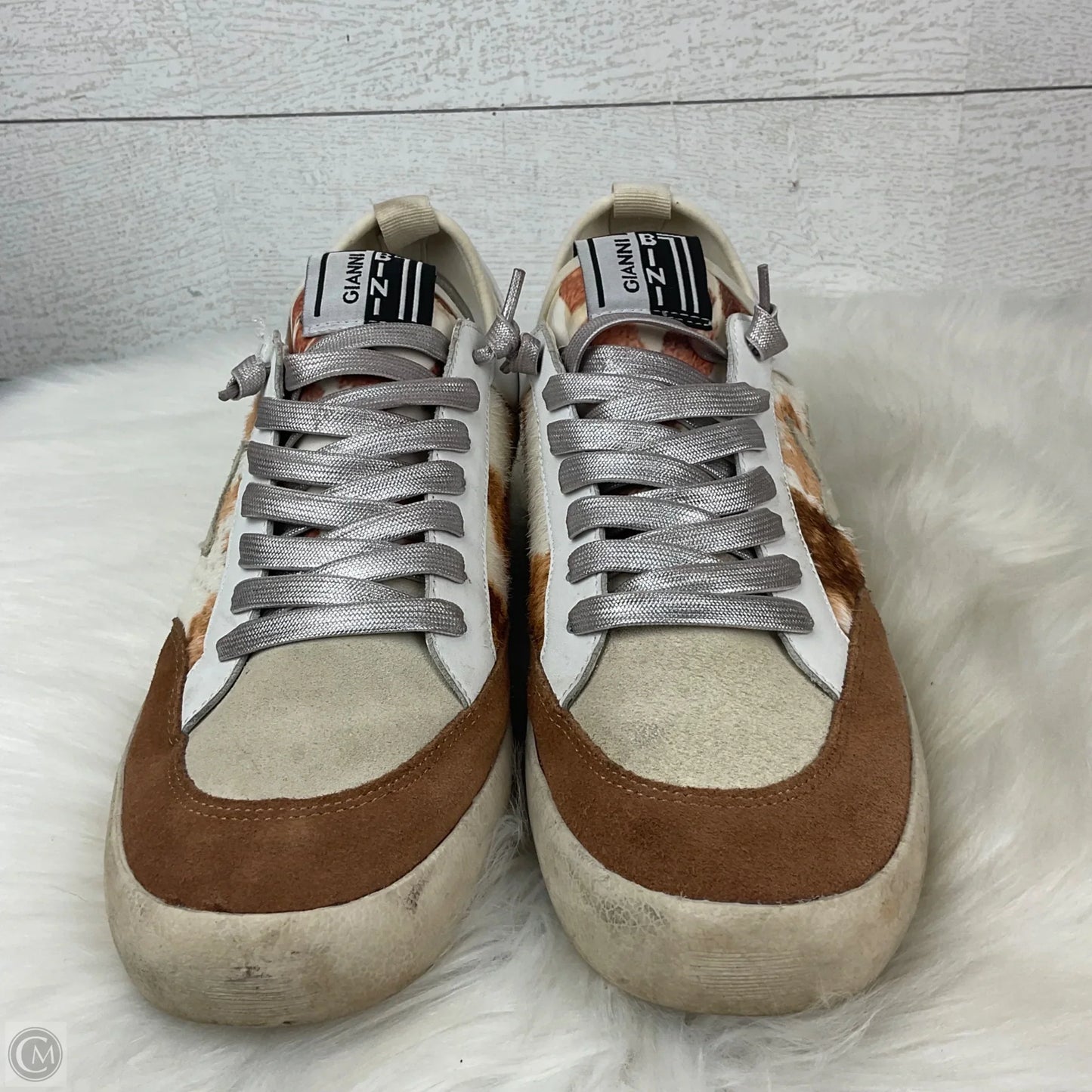 Shoes Sneakers By Gianni Bini In Animal Print, Size: 9