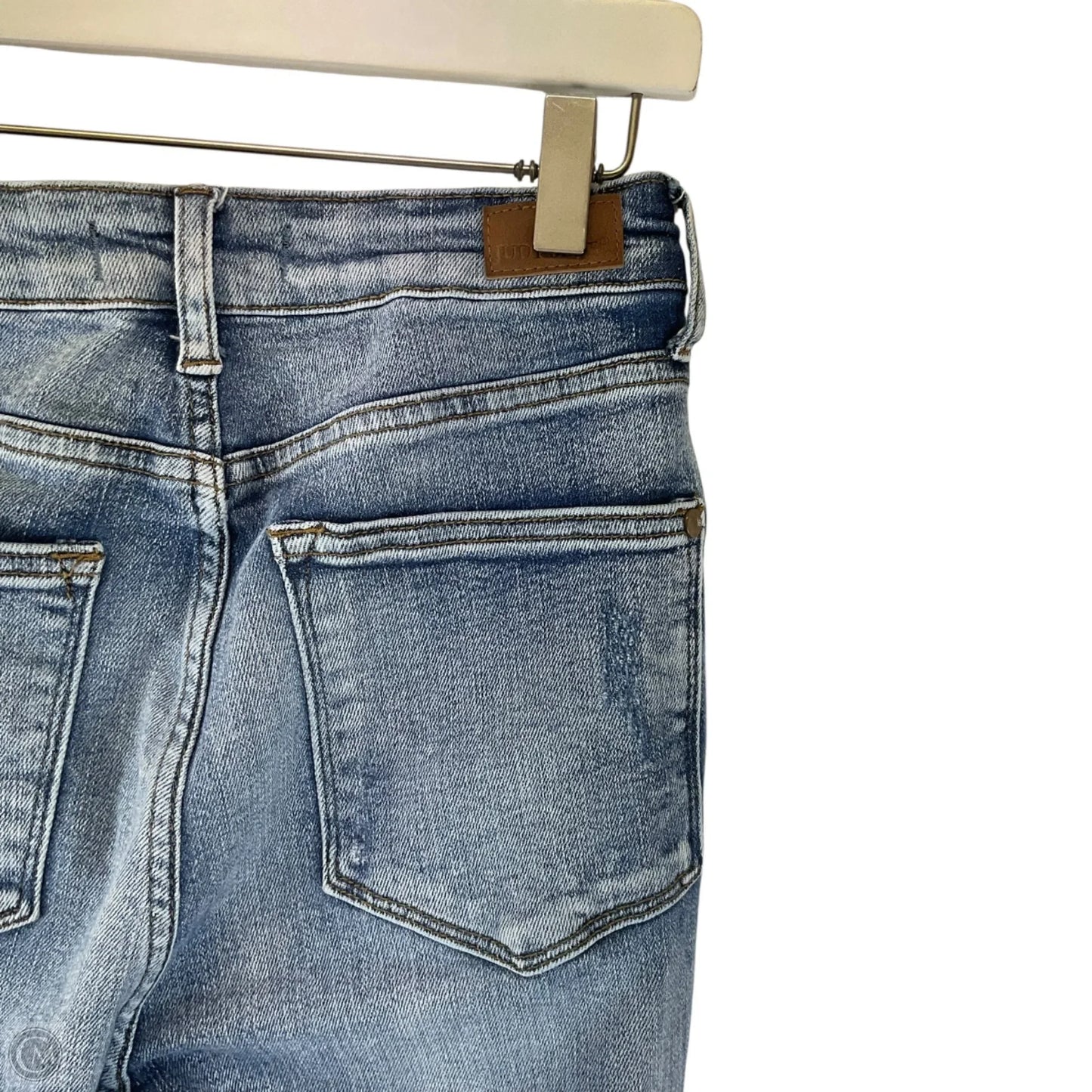 Jeans Flared By Judy Blue In Blue Denim, Size: 4