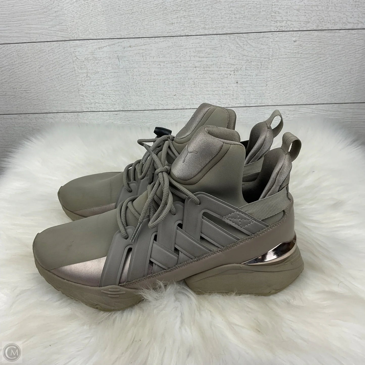 Shoes Athletic By Puma In Tan, Size: 9.5