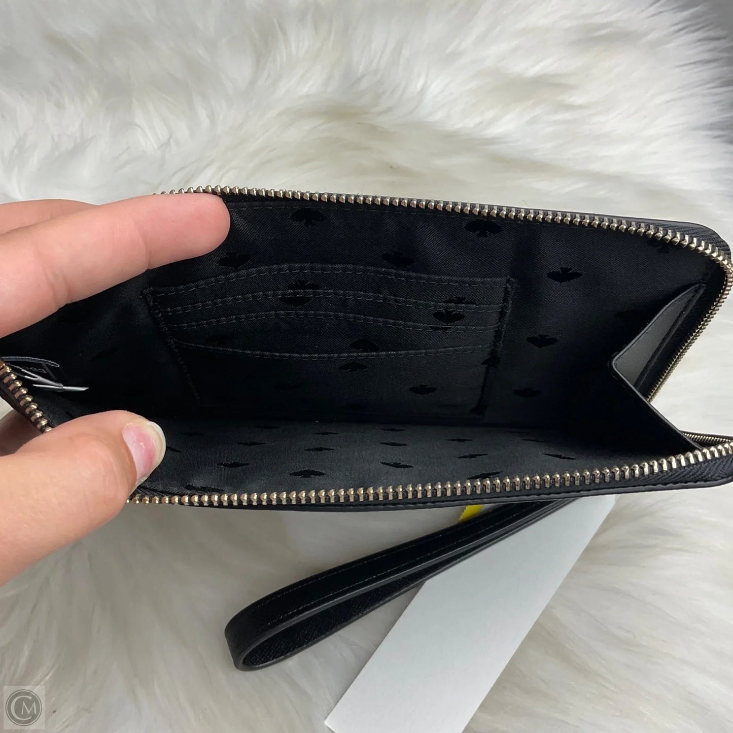 Wristlet Designer By Kate Spade, Size: Small