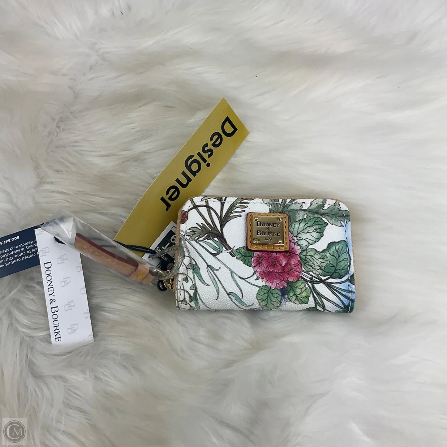 Id/card Holder Designer By Dooney And Bourke, Size: Small