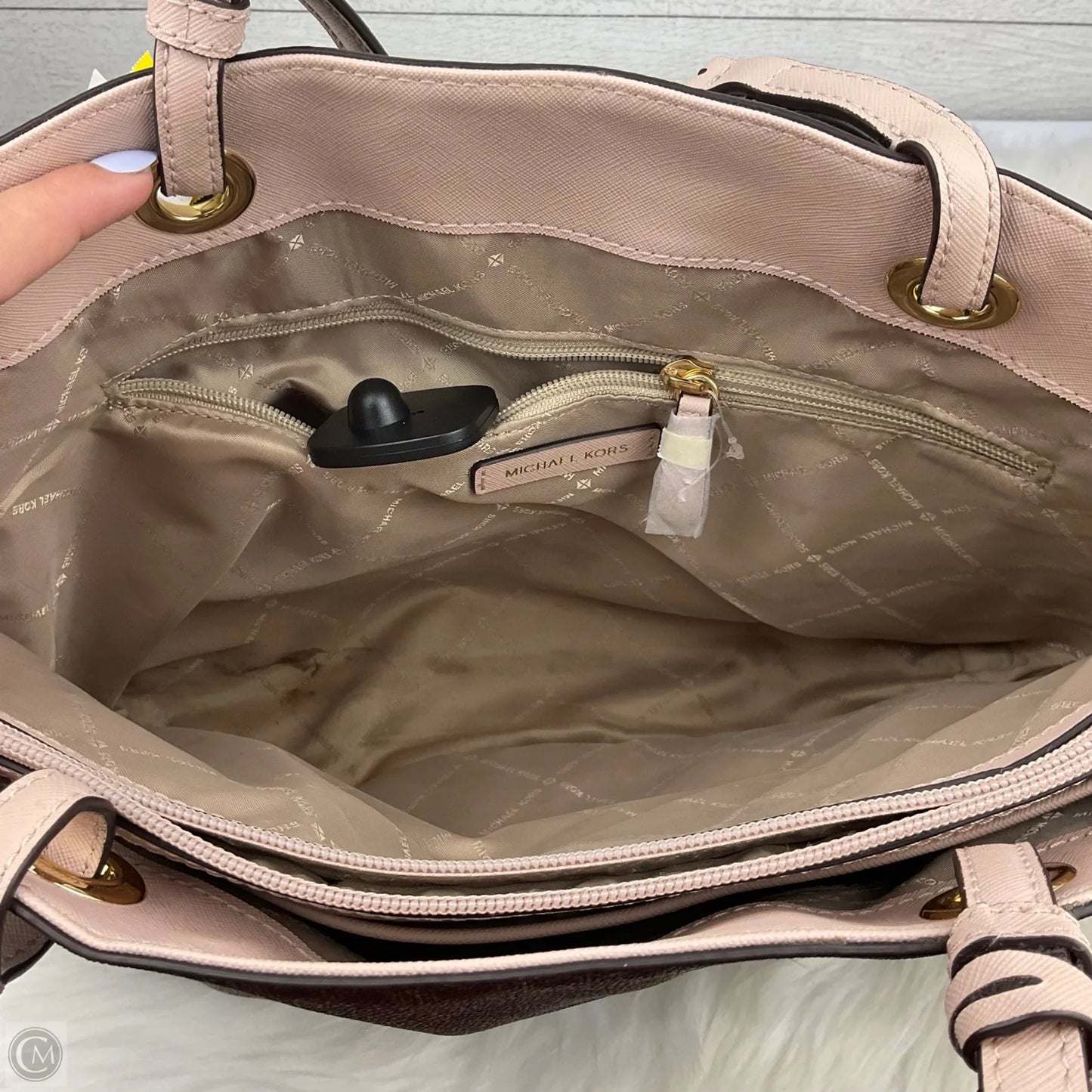 Handbag Designer By Michael Kors, Size: Large