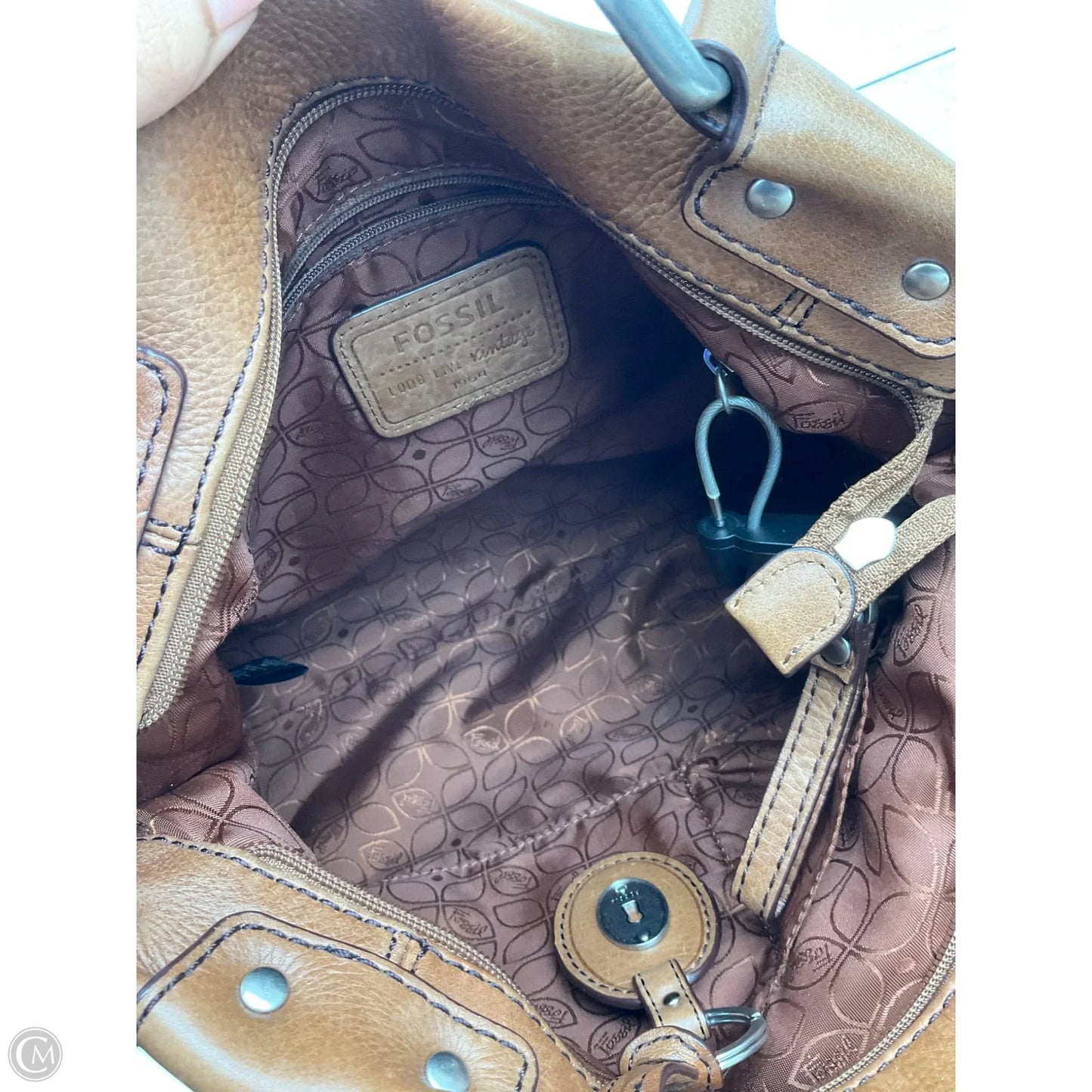 Handbag By Fossil, Size: Medium