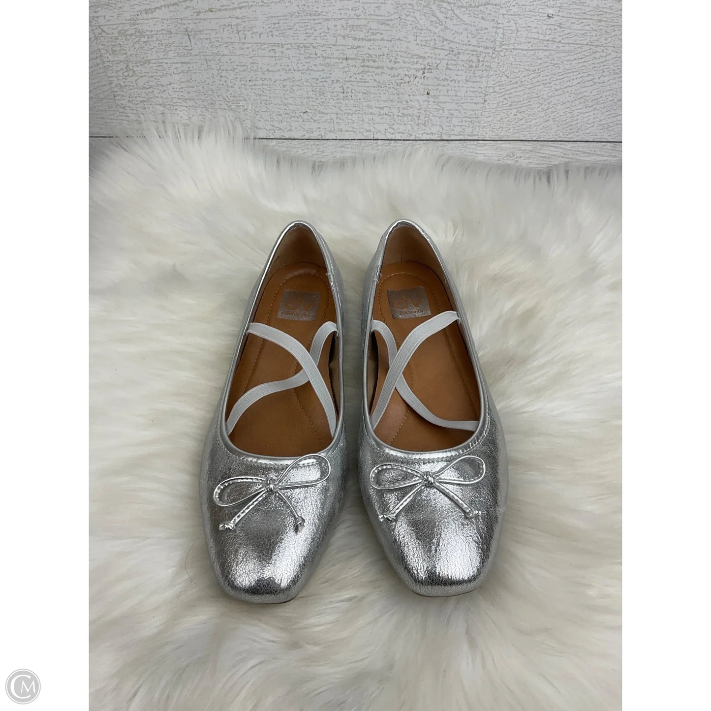 Shoes Flats By Dolce Vita In Silver, Size: 9
