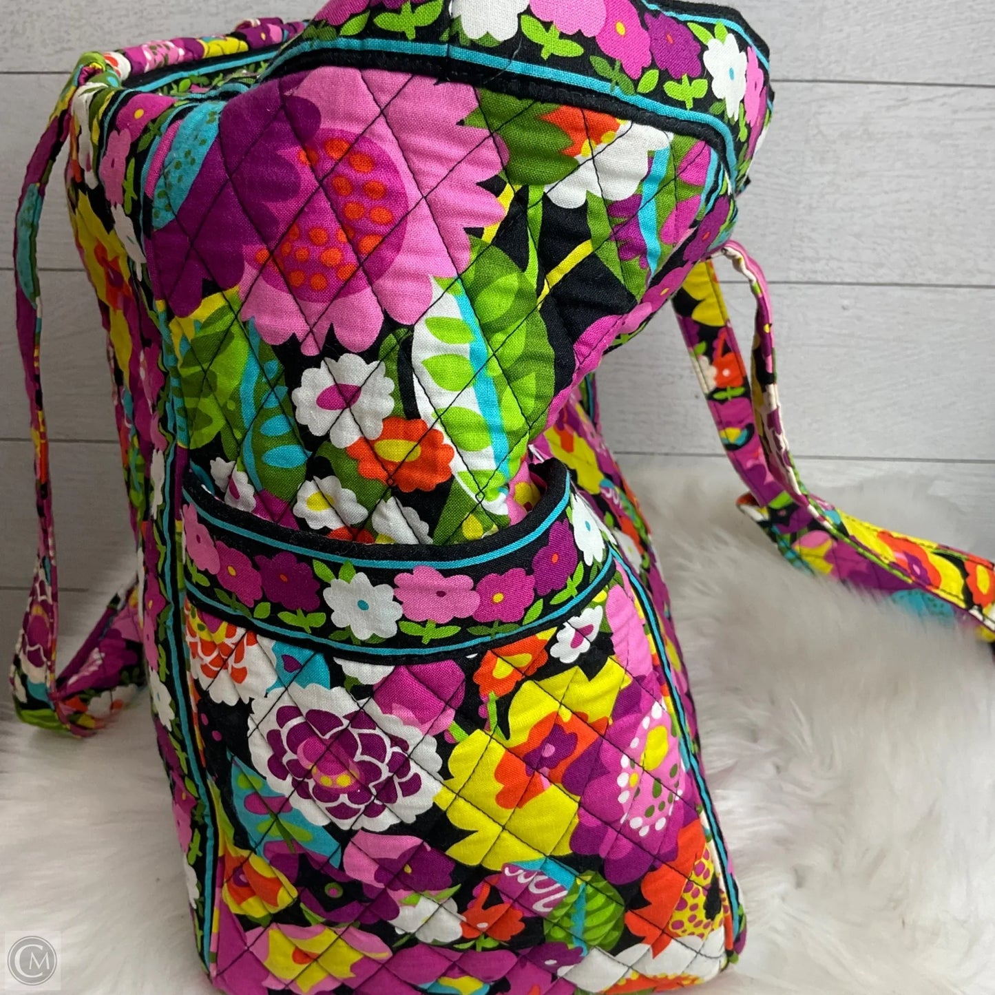 Handbag By Vera Bradley, Size: Large