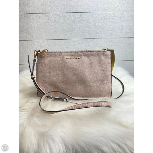 Handbag Designer By Michael Kors, Size: Medium