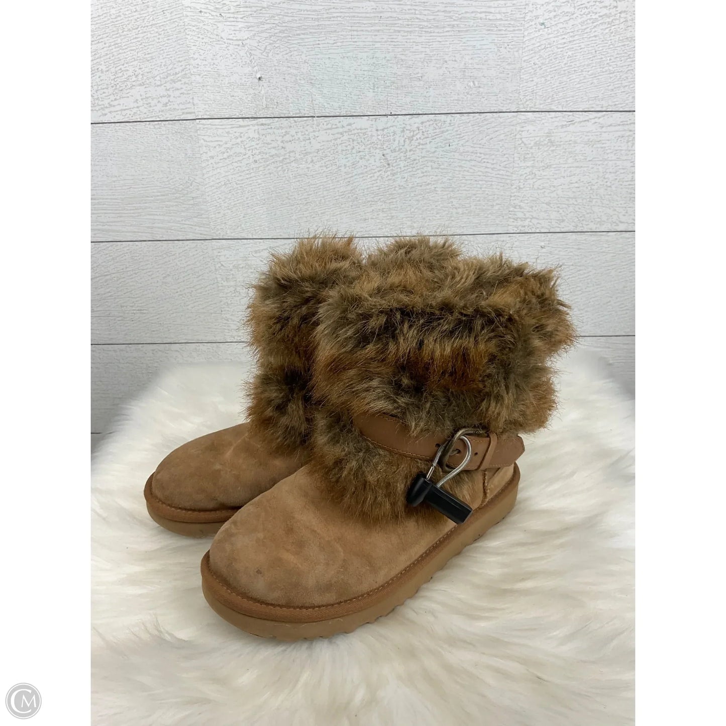 Boots Designer By Ugg In Brown, Size: 8