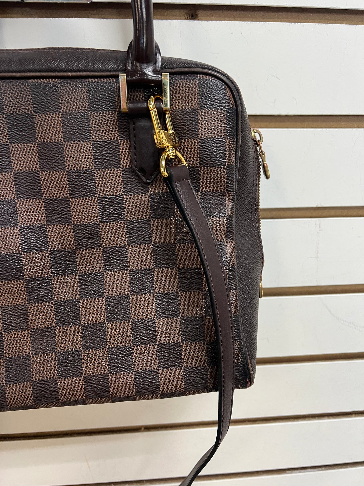 Handbag Luxury Designer By Louis Vuitton, Size: Medium