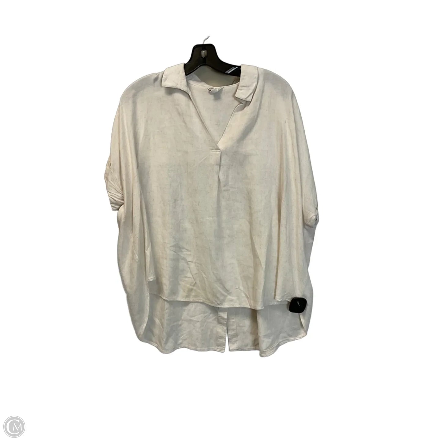 Top Short Sleeve By Cato In Cream, Size: L