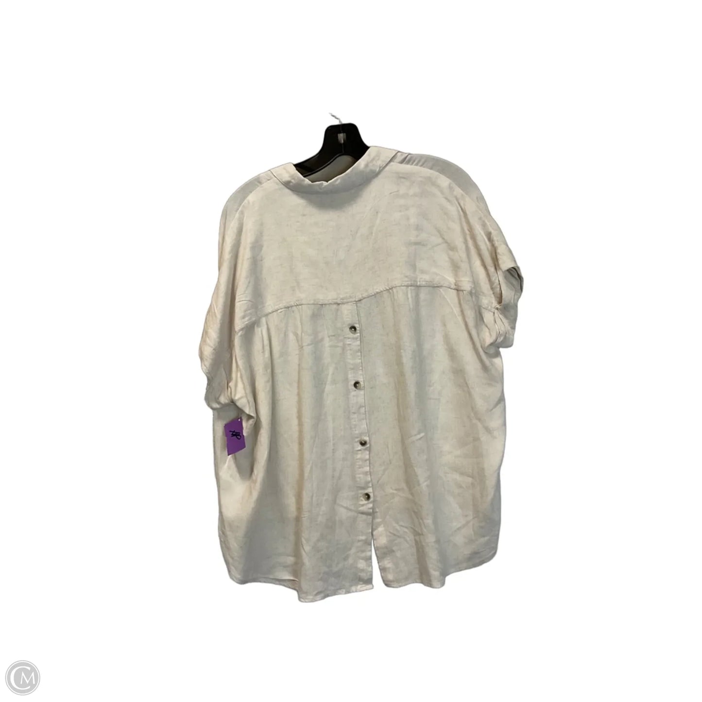 Top Short Sleeve By Cato In Cream, Size: L