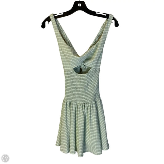 Dress Casual Short By Clothes Mentor In Green, Size: 2