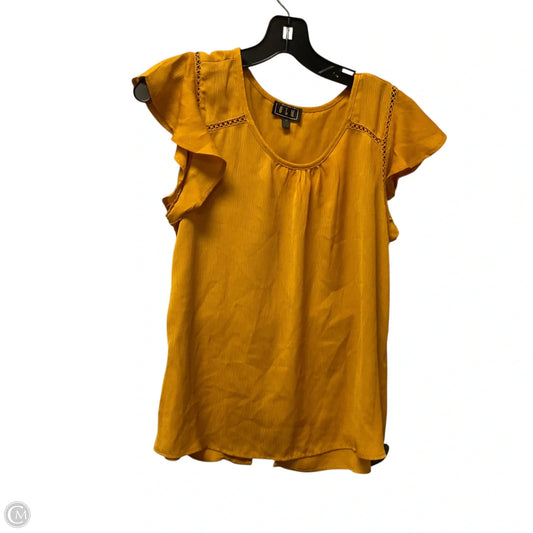 Top Short Sleeve By Clothes Mentor In Yellow, Size: M