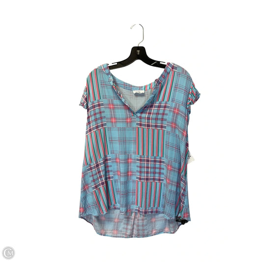 Top Short Sleeve By Clothes Mentor In Blue & Pink, Size: 1x