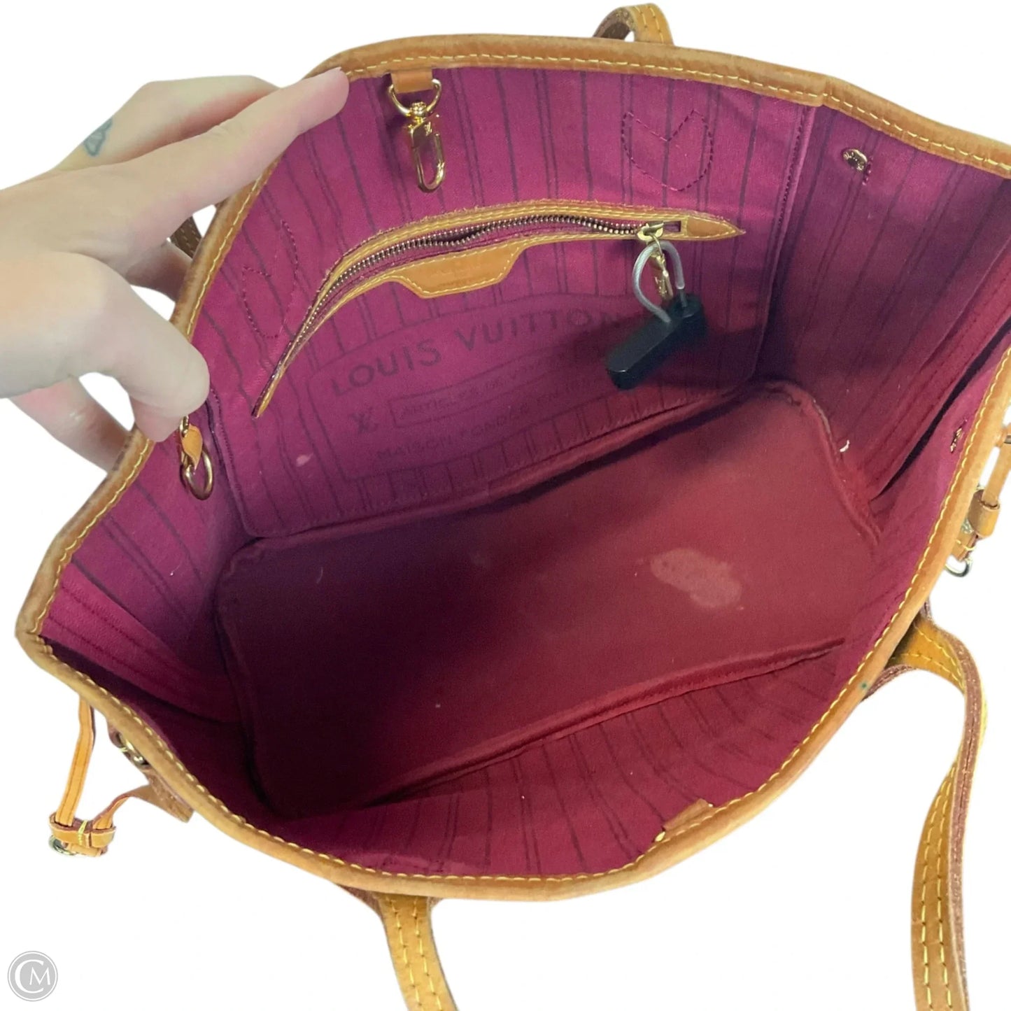 Handbag Luxury Designer By Louis Vuitton, Size: Small