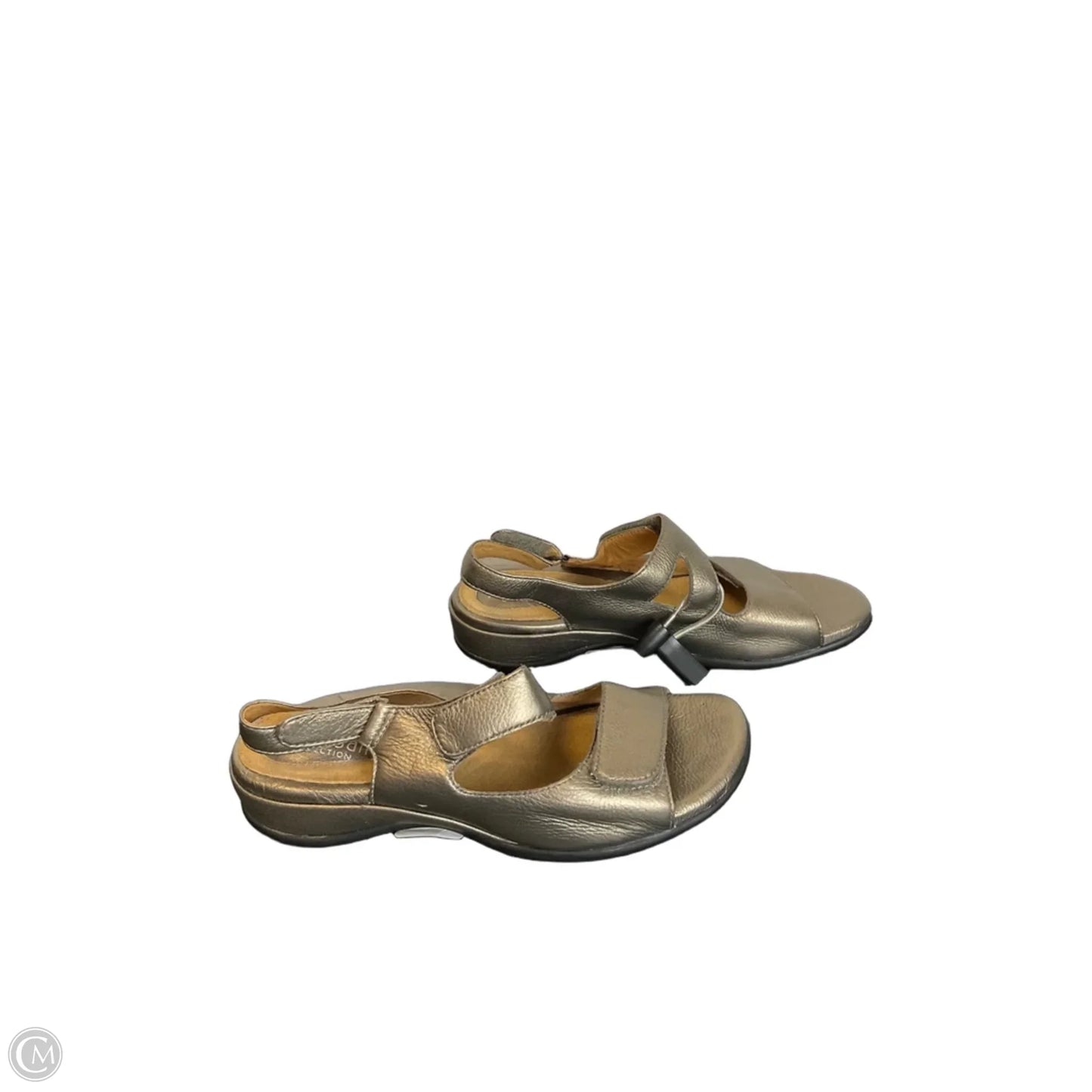 Sandals Flats By Clarks In Gold, Size: 7