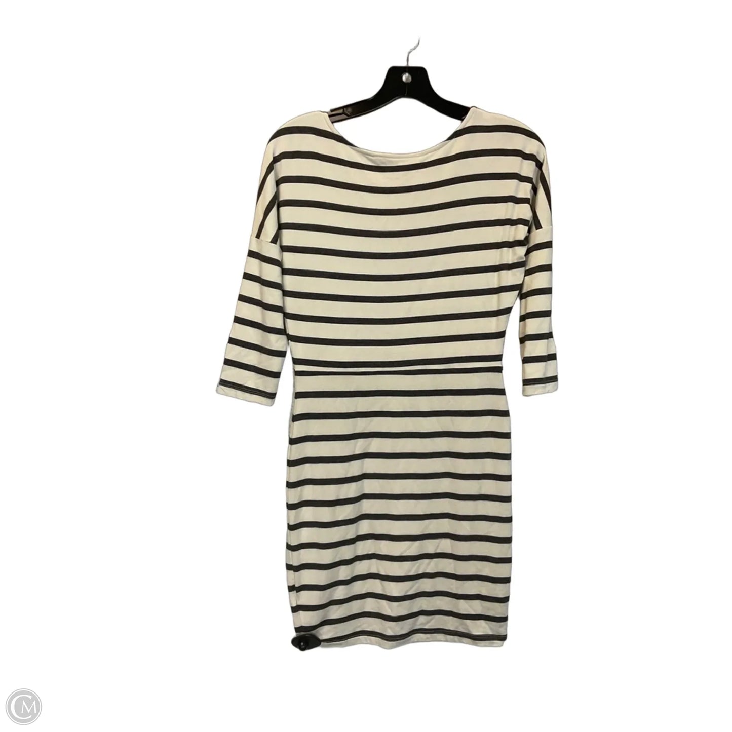 Dress Casual Short By Cupcakes And Cashmere In Striped Pattern, Size: Xs