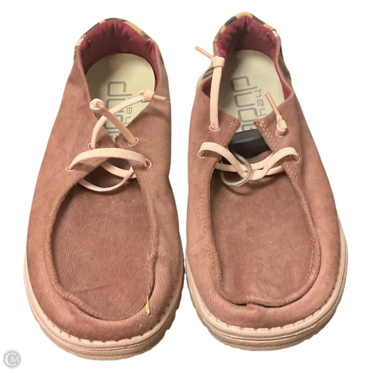 Shoes Flats By Hey Dude In Pink, Size: 9