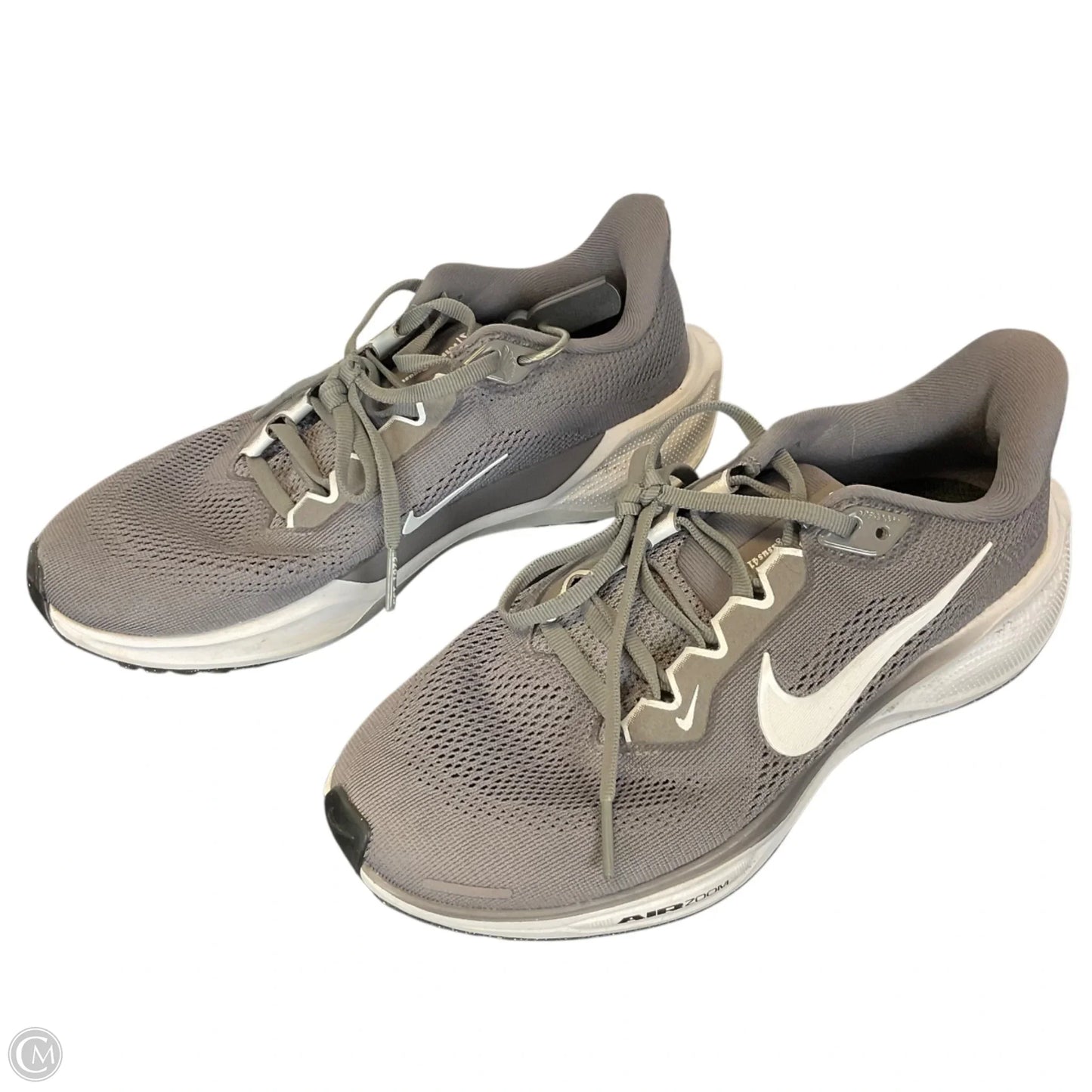 Shoes Athletic By Nike In Grey, Size: 7