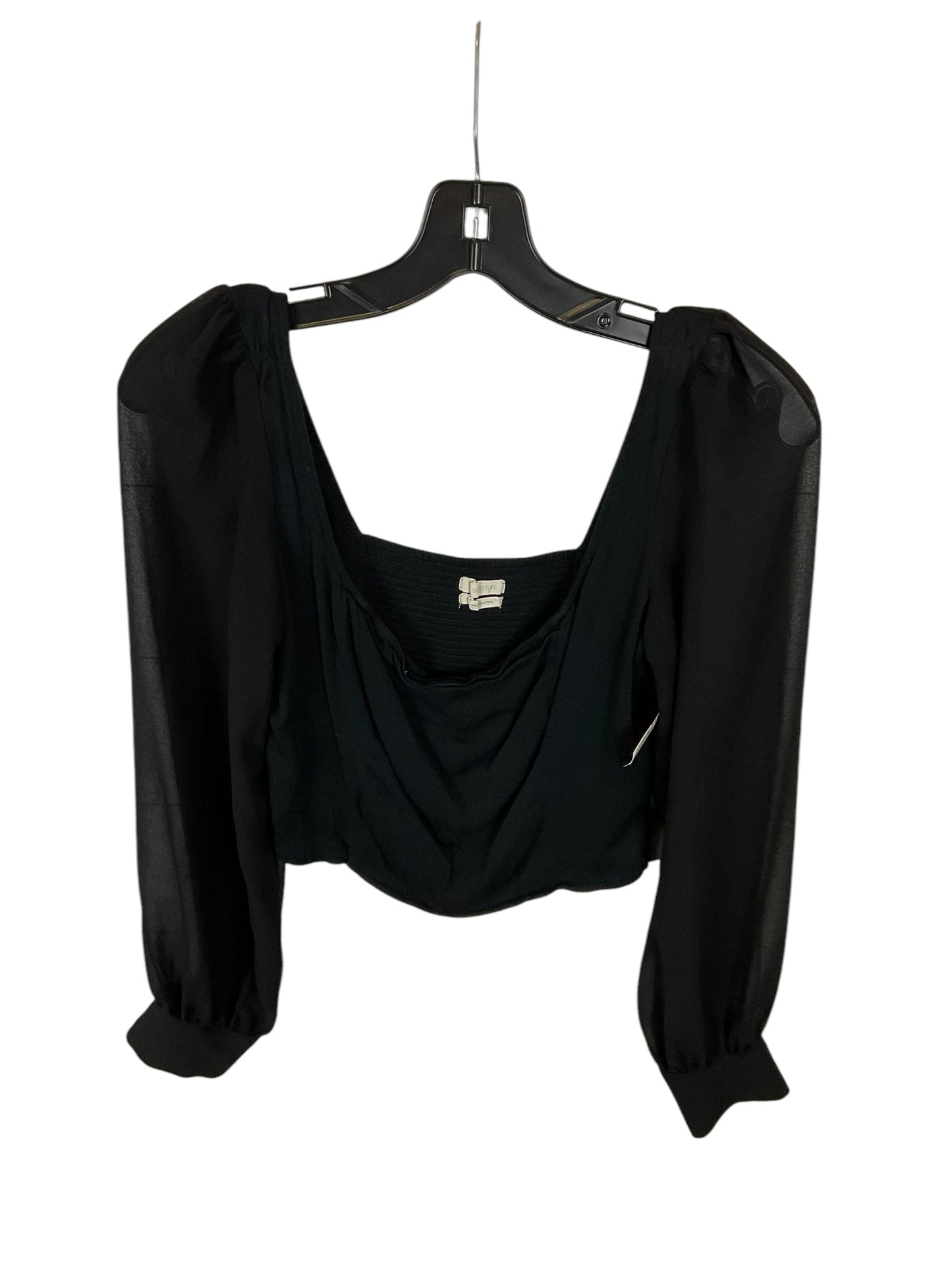 Top Long Sleeve By Urban Outfitters In Black, Size: M