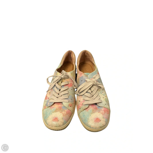 Shoes Sneakers By Nurture In Multi-colored, Size: 8.5