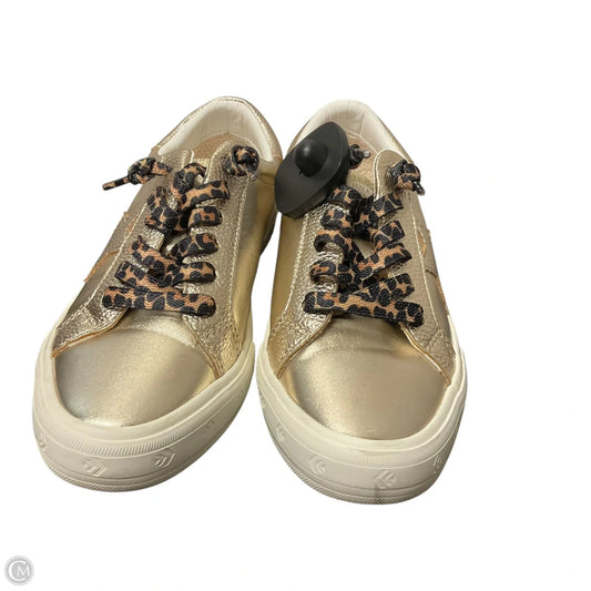 Shoes Flats By Clothes Mentor In Gold, Size: 6.5