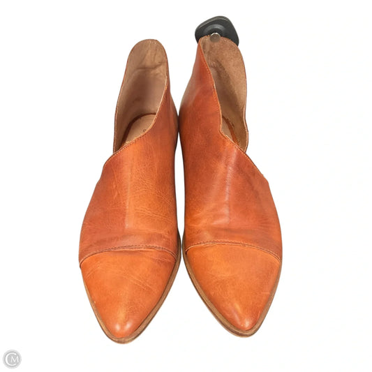 Shoes Flats By Free People In Brown, Size: 8.5