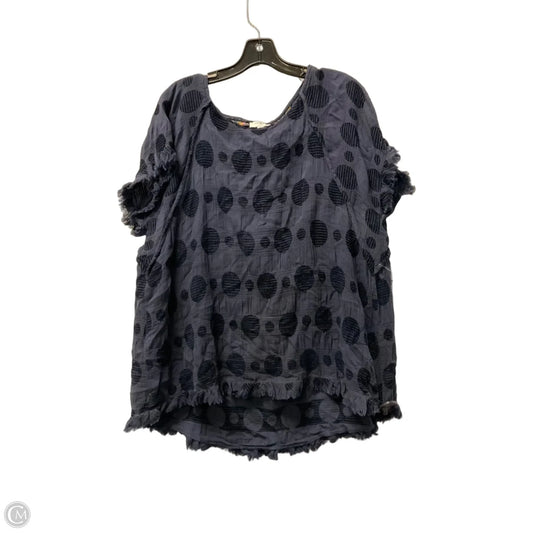 Top Short Sleeve By Umgee In Blue, Size: L
