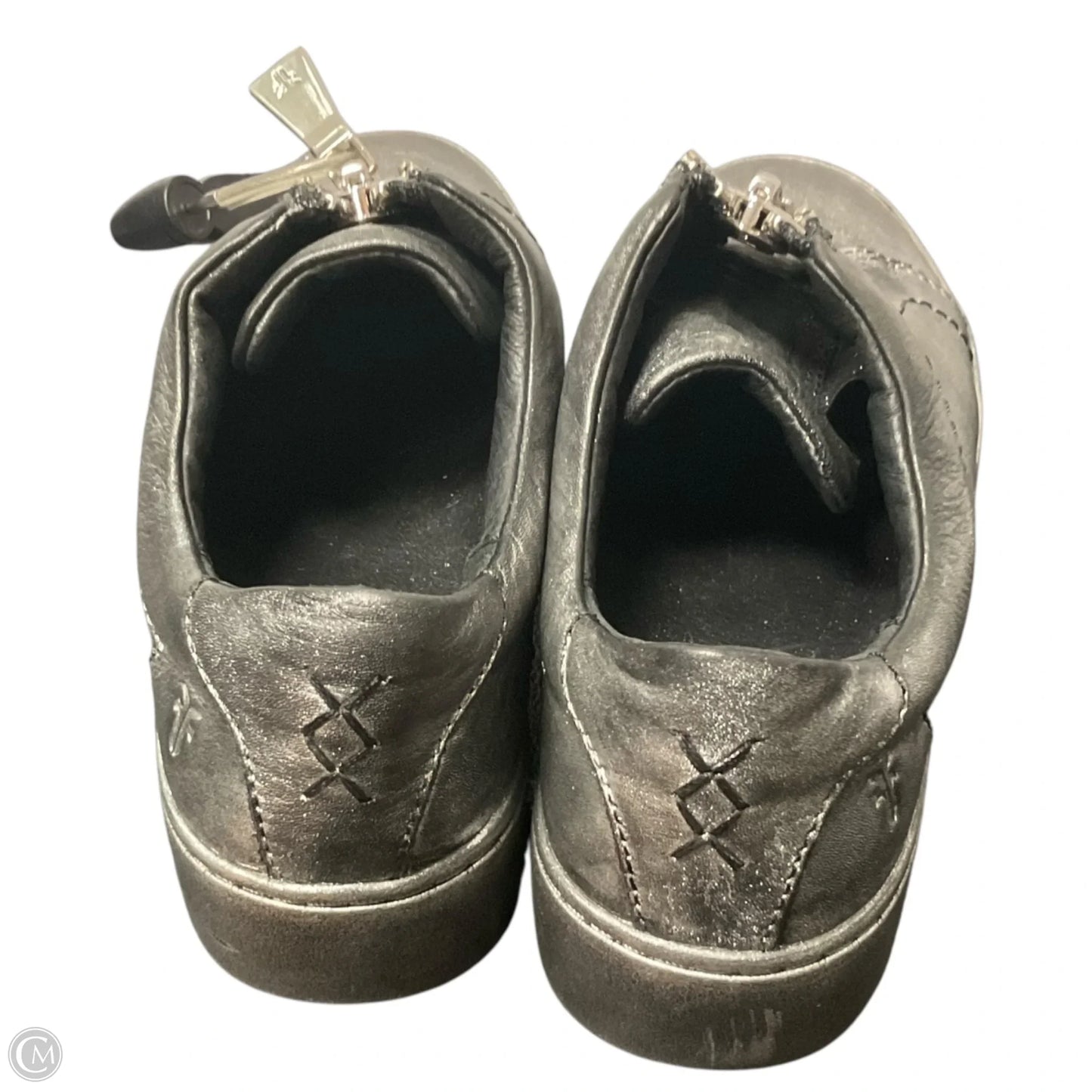 Shoes Designer By Frye In Grey, Size: 5.5