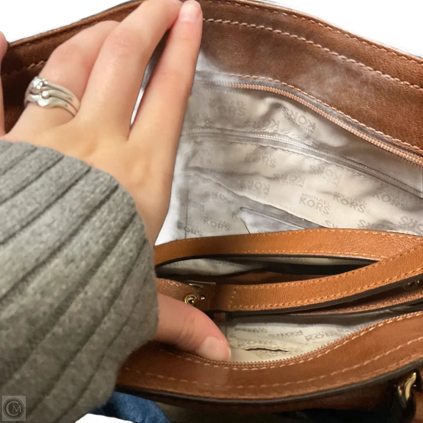 Handbag Designer By Michael Kors, Size: Medium