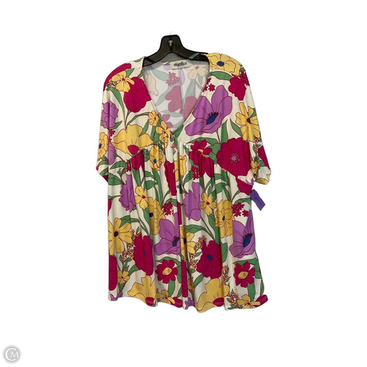 Top Short Sleeve By Haptics In Floral Print, Size: 1x