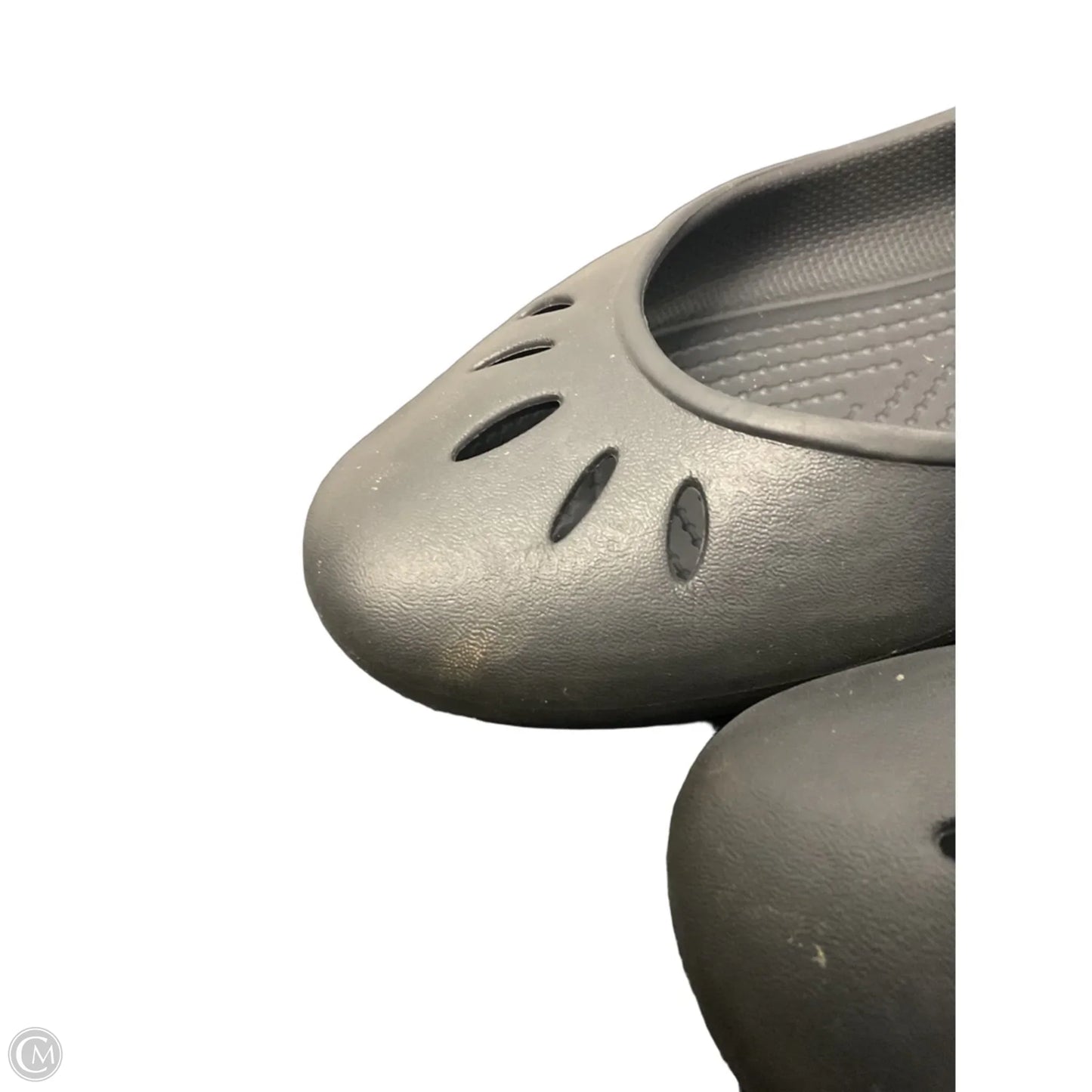 Shoes Flats By Crocs In Black, Size: 8