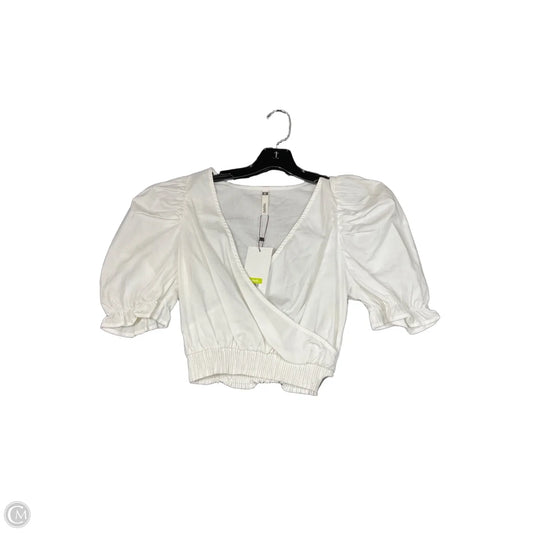 Top Short Sleeve By Clothes Mentor In White, Size: S