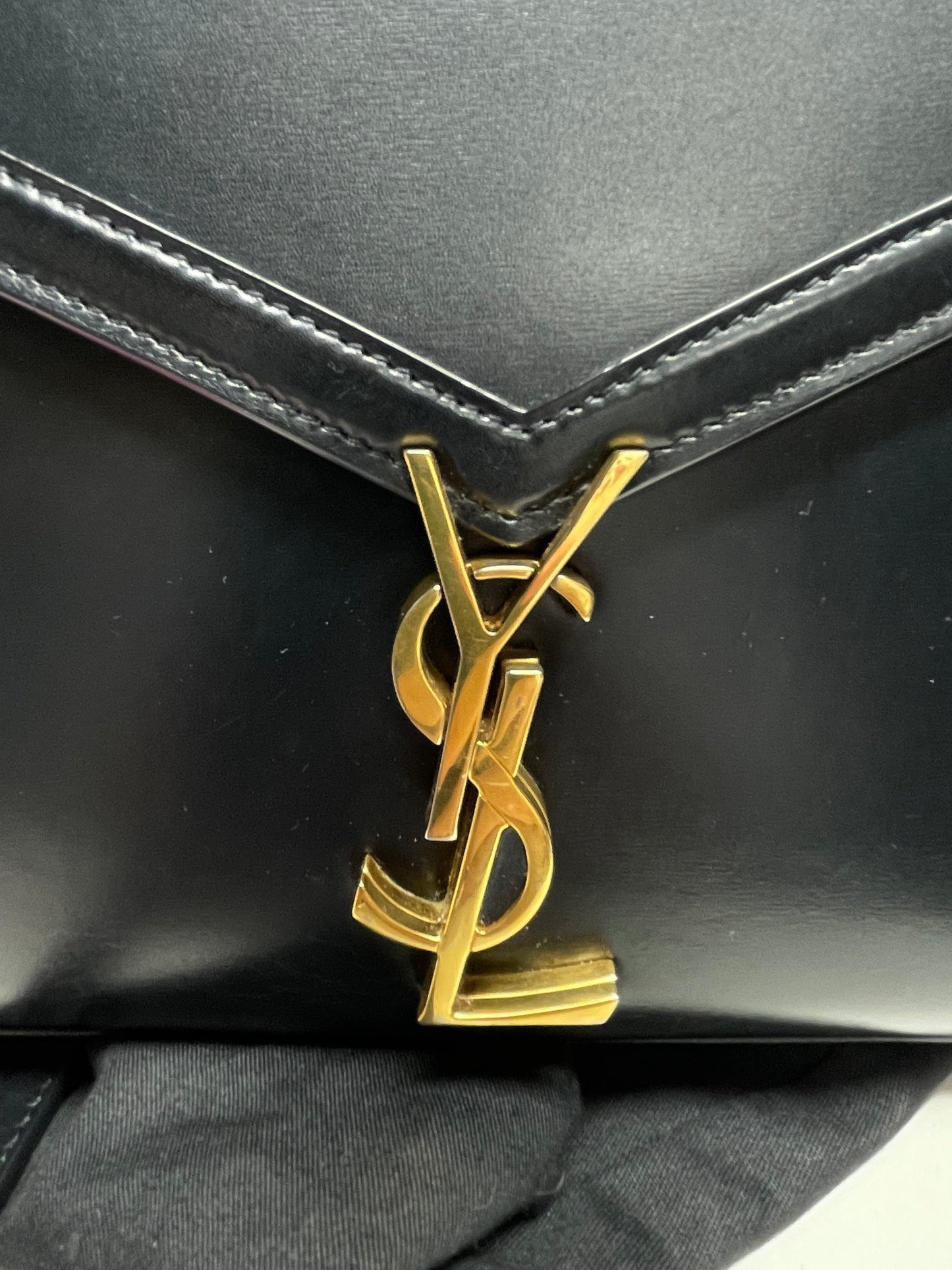 Handbag Luxury Designer By Yves Saint Laurent, Size: Medium