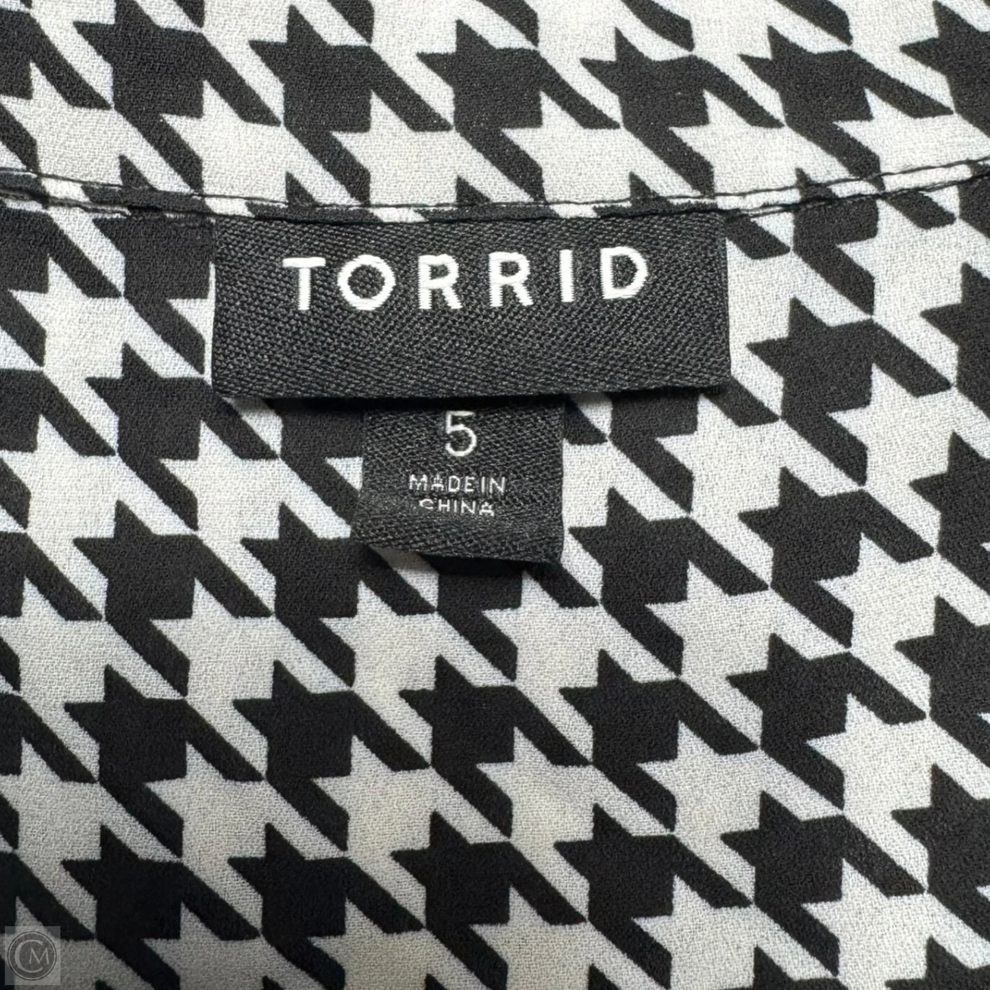 Top Long Sleeve By Torrid In Houndstooth Print, Size: 5x