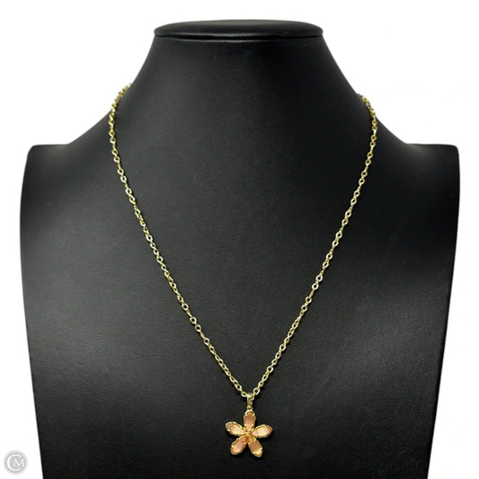 Kyla Flower Necklace Pendant By Kendra Scott