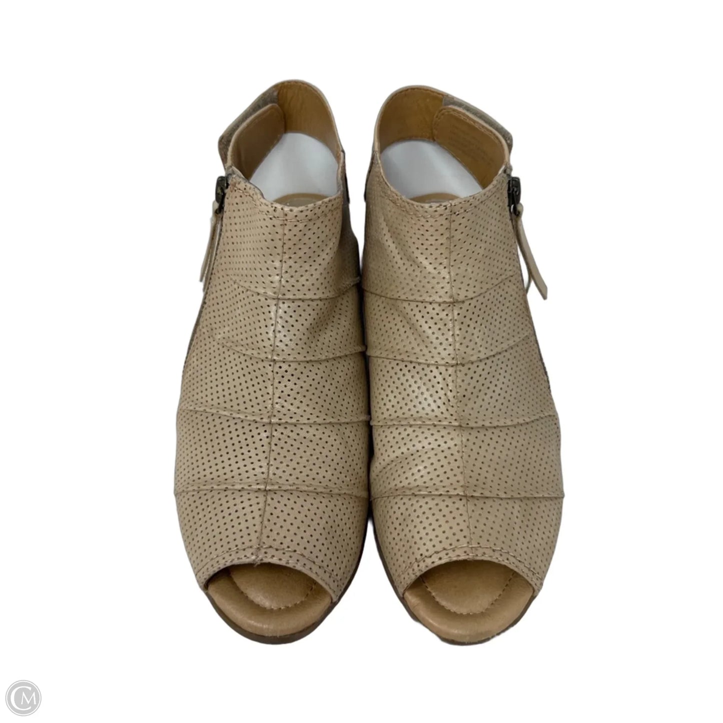 Hydra Booties By Earth In Tan, Size: 9.5