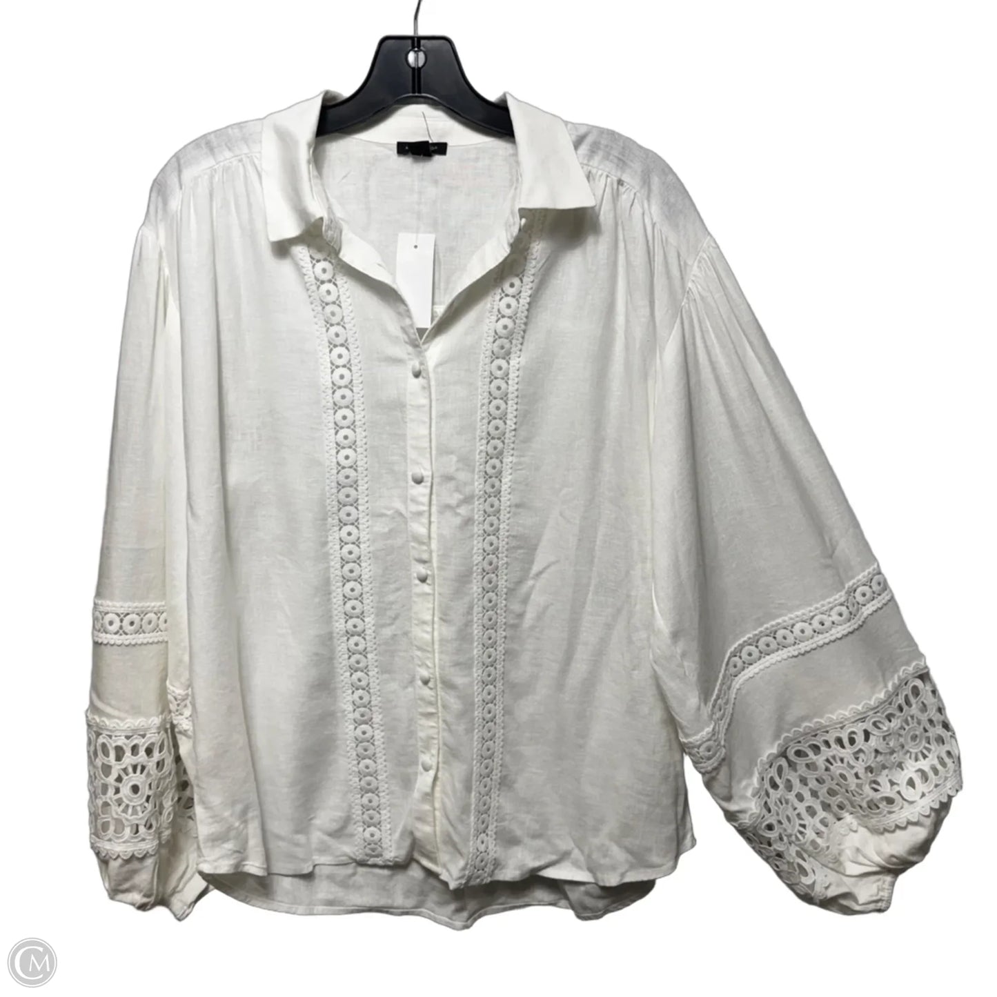 Top Long Sleeve By Ann Taylor In White, Size: M