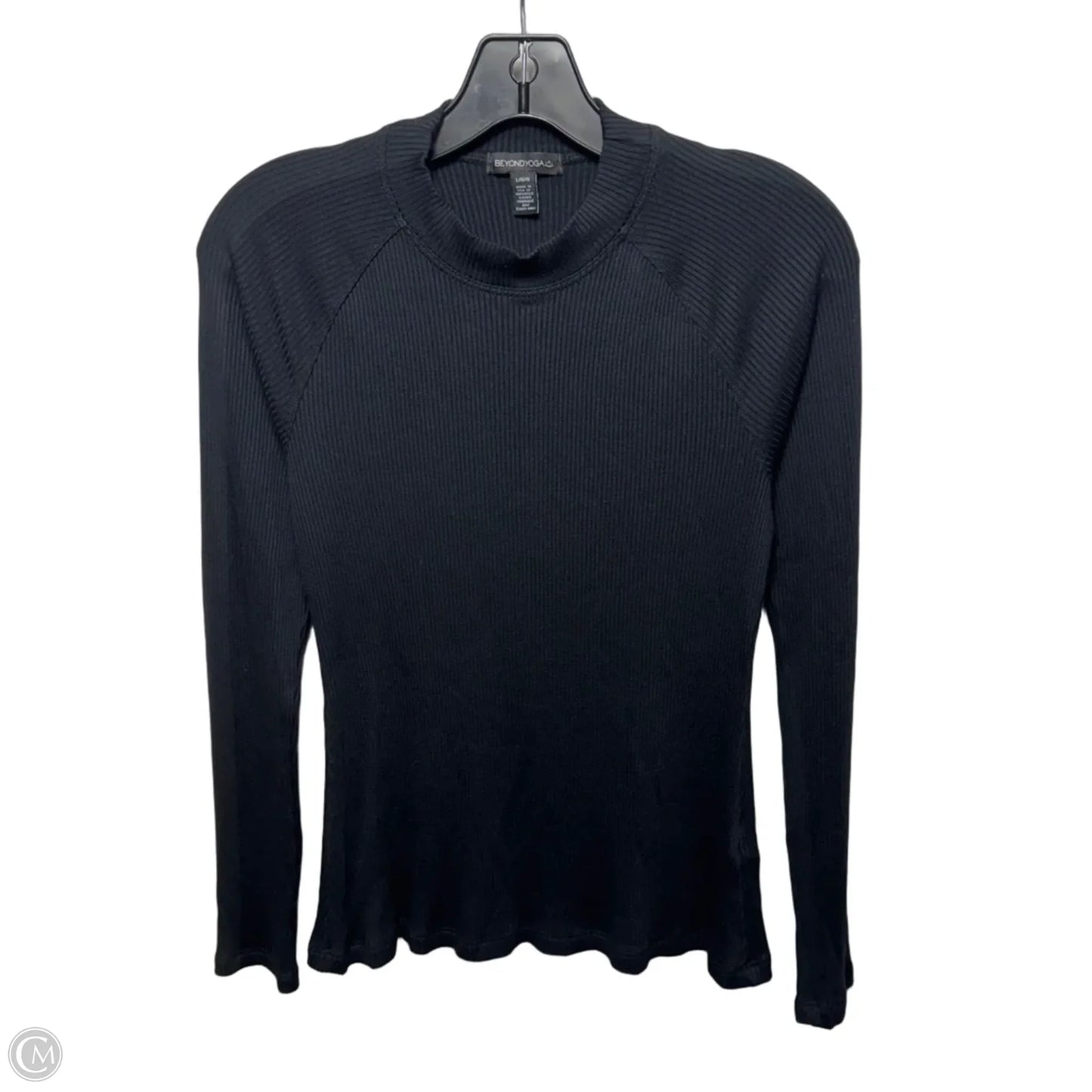 Athletic Top Long Sleeve Crewneck By Beyond Yoga In Black, Size: L