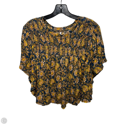 Top Short Sleeve By Free People In Floral Print, Size: S