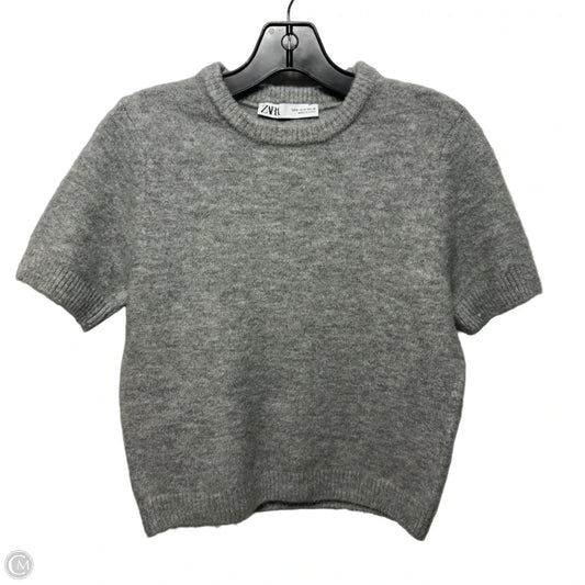 Sweater Short Sleeve By Zara In Grey, Size: S