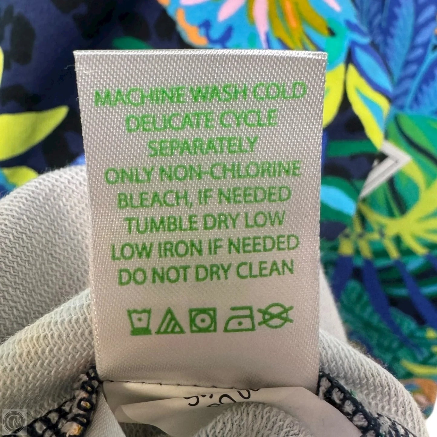 Leona UPF 50+ Zip Up Jacket Designer By Lilly Pulitzer In Tropical Print, Size: Xl