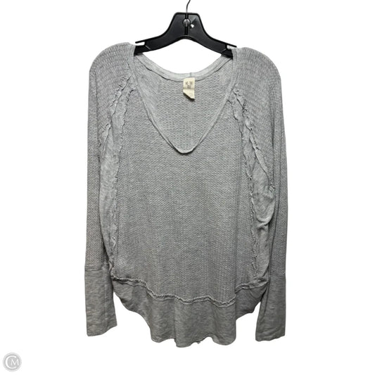 Top Long Sleeve By We The Free In Grey, Size: M