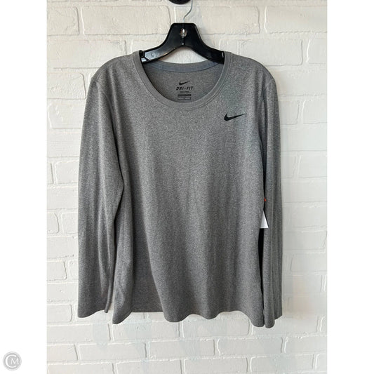 Athletic Top Long Sleeve Crewneck By Nike In Grey, Size: L