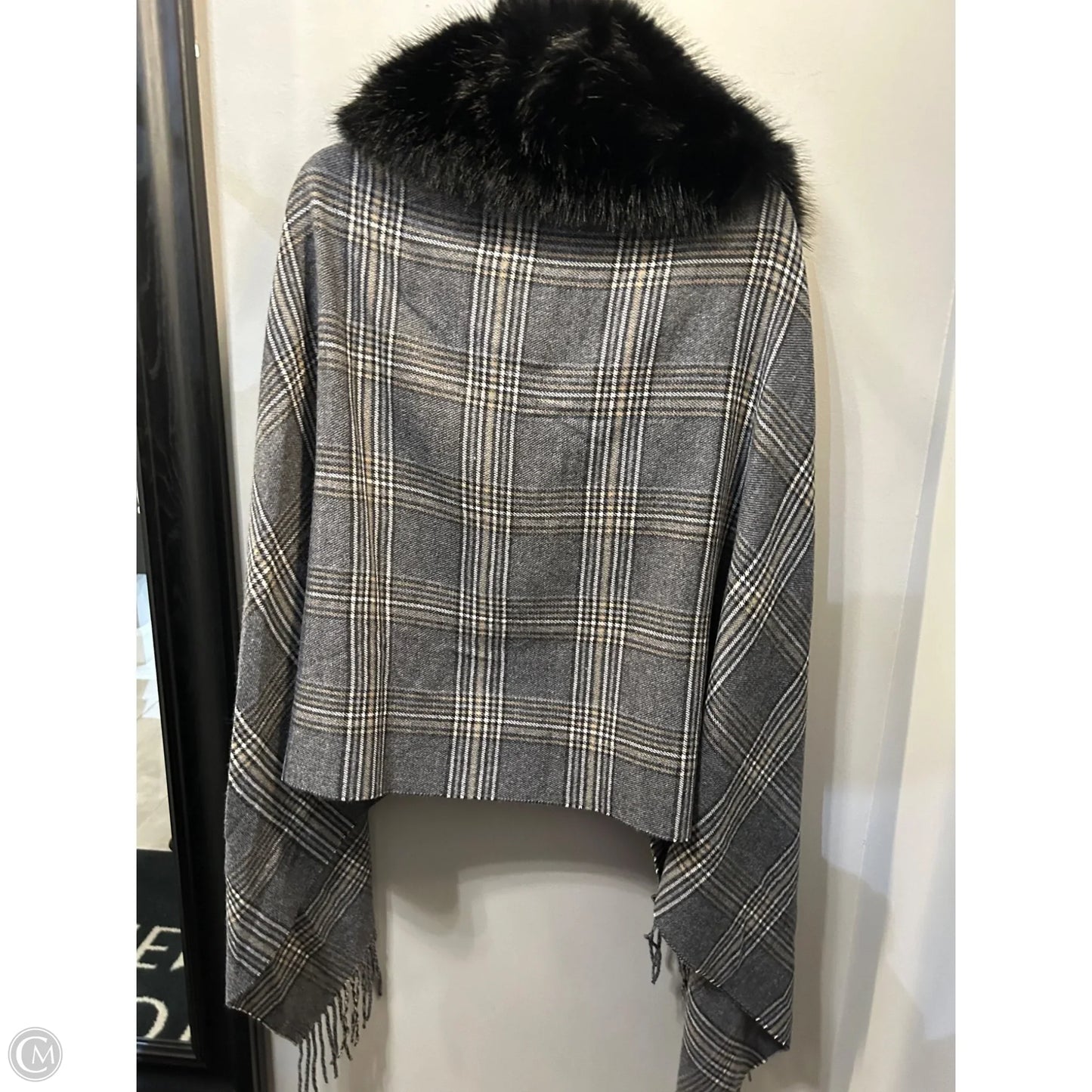 Shawl By Sasson In Black & Grey, Size: Osfm