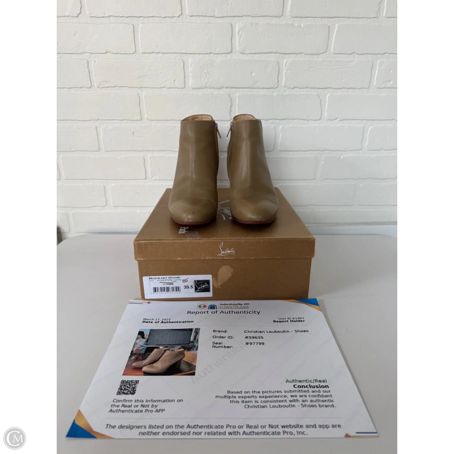 Boots Luxury Designer By Christian Louboutin In Tan, Size: 9