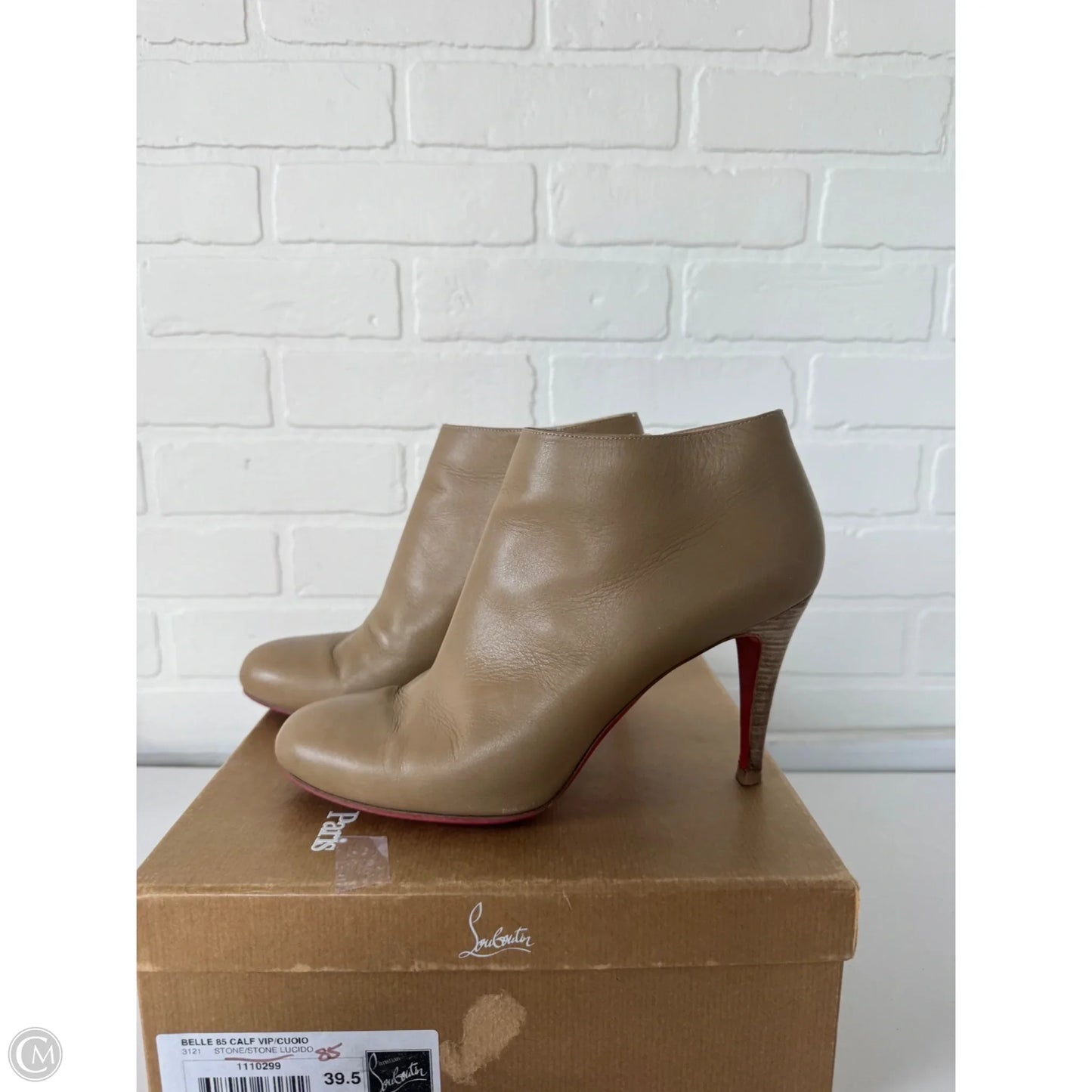 Boots Luxury Designer By Christian Louboutin In Tan, Size: 9